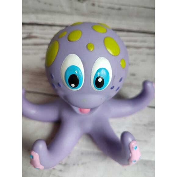 Nuby Purple Octopus Floating Interactive Bath Toy - Picture 4 of 6